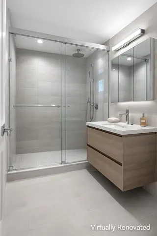 $859,000 | 33 Greenwich Avenue, Unit 6K | West Village