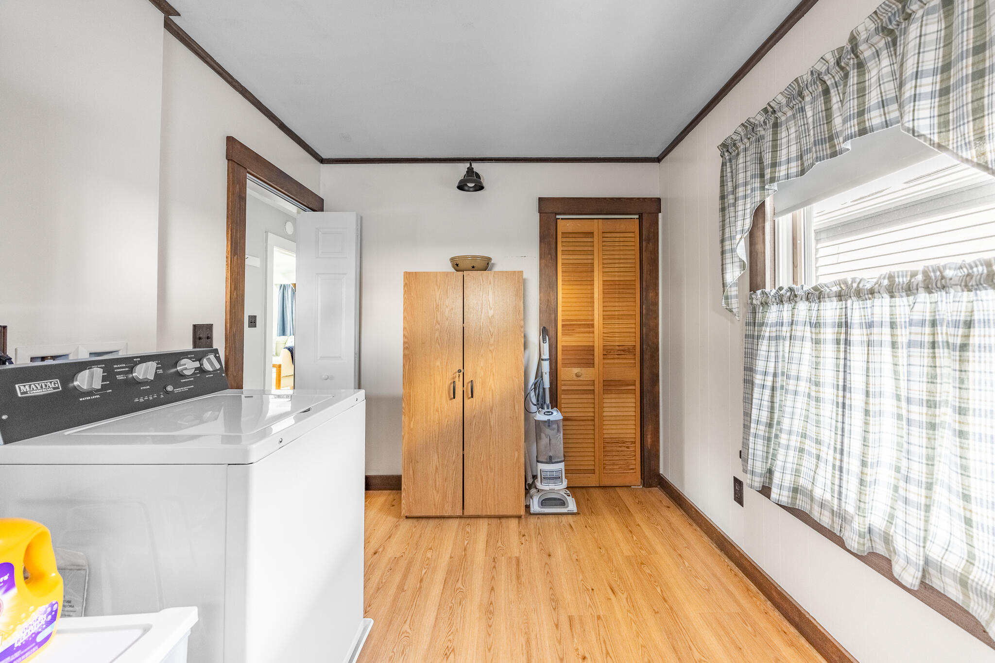 45 Eddyway Street Bangor, ME 04401 - Photo 13 of 22 Eddyway Interiors-8