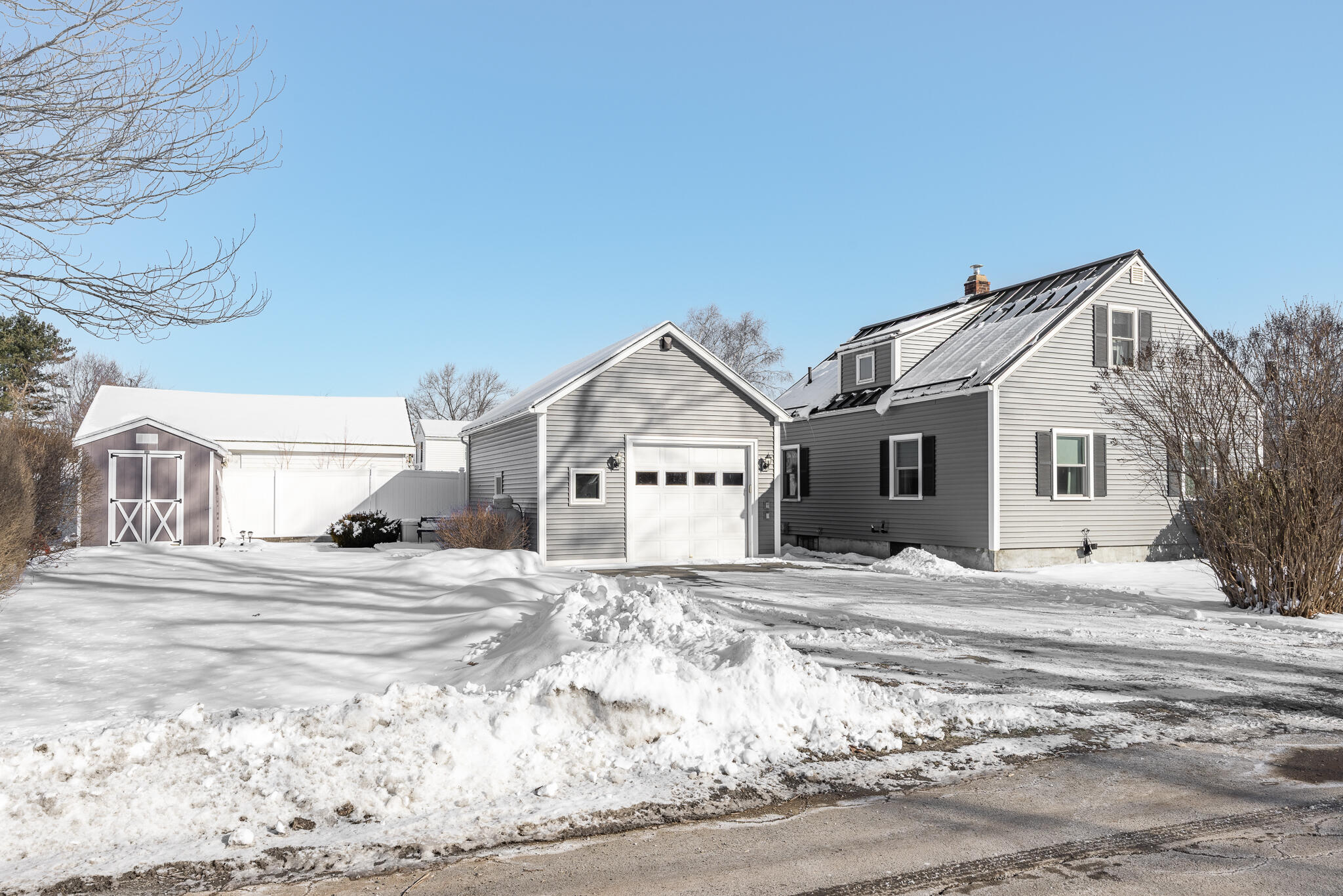 45 Eddyway Street Bangor, ME 04401 - Photo 4 of 22 Eddyway Exteriors-3