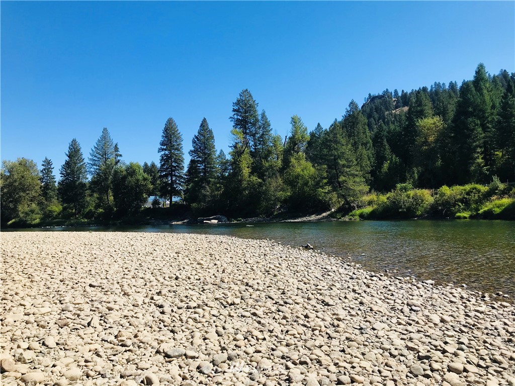 1-4 Customs Road Curlew, WA 99118 - Photo 10 of 20 Gallery Image 10