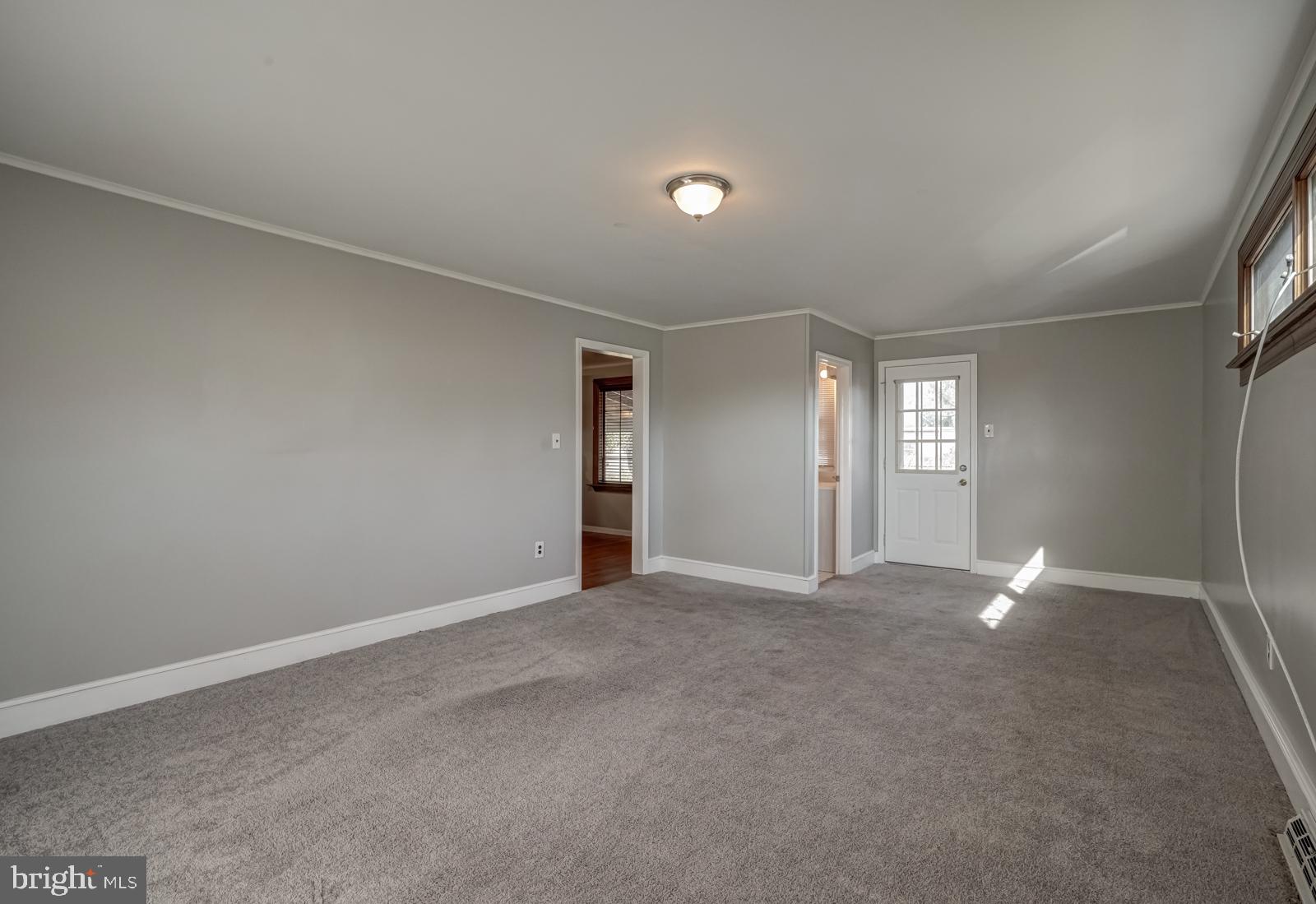 1 Warwick Road Stratford, NJ 08084 - Photo 15 of 36 Family Room