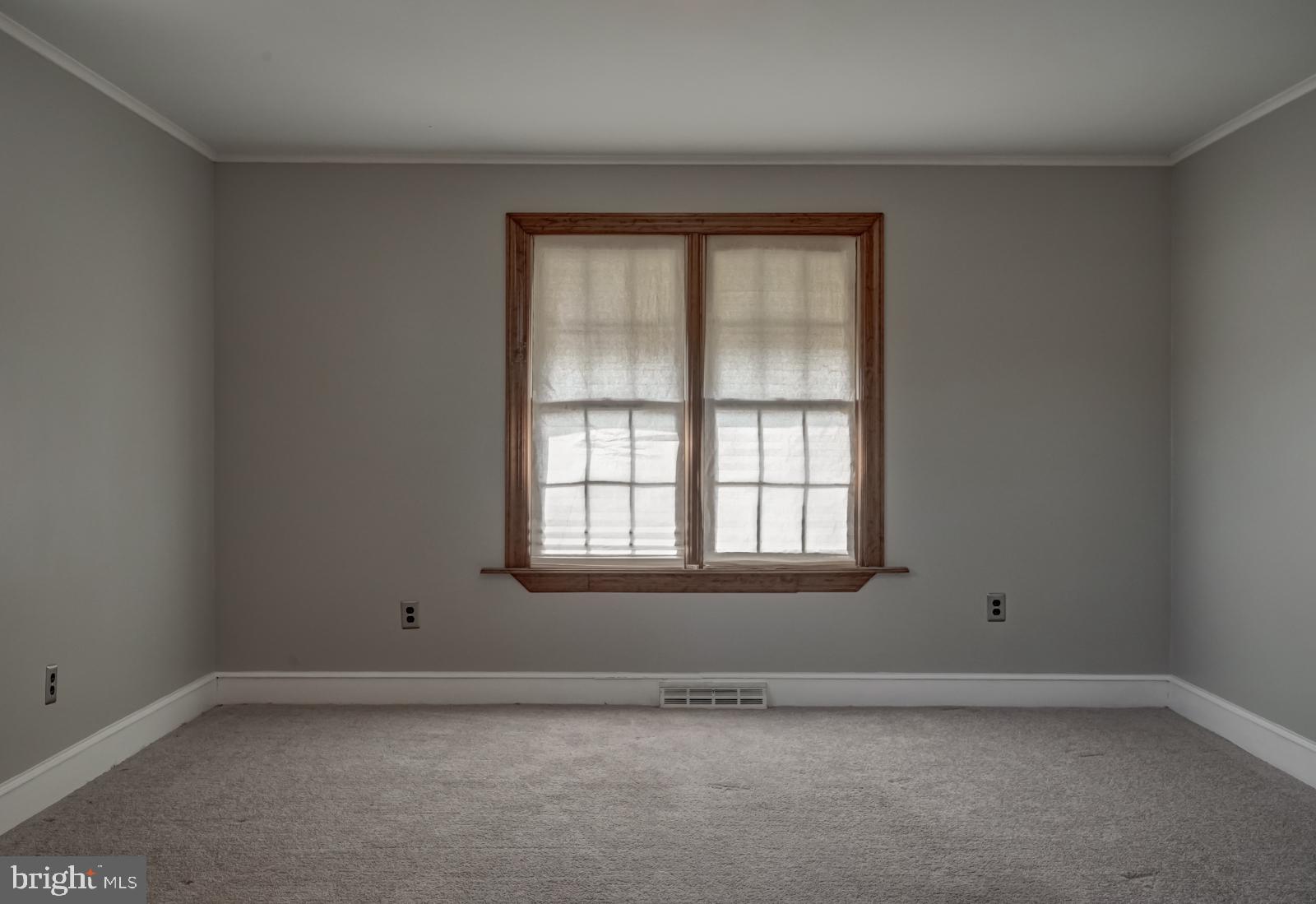 1 Warwick Road Stratford, NJ 08084 - Photo 16 of 36 Family Room