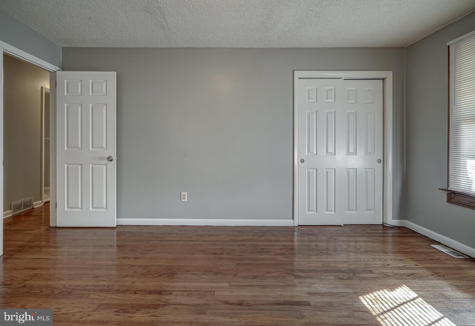 1 Warwick Road Stratford, NJ 08084 - Photo 21 of 36 Bedroom