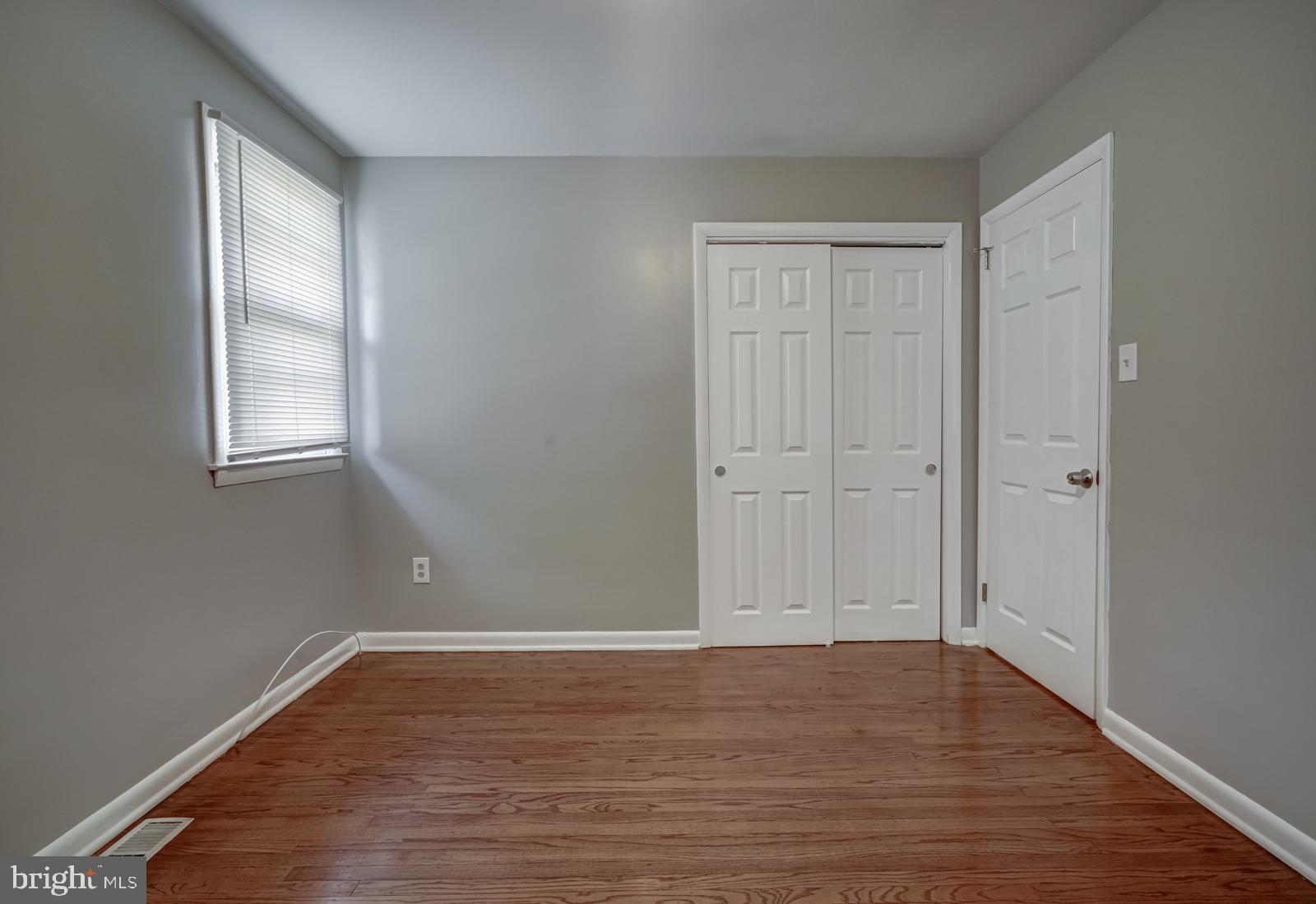 1 Warwick Road Stratford, NJ 08084 - Photo 23 of 36 Bedroom