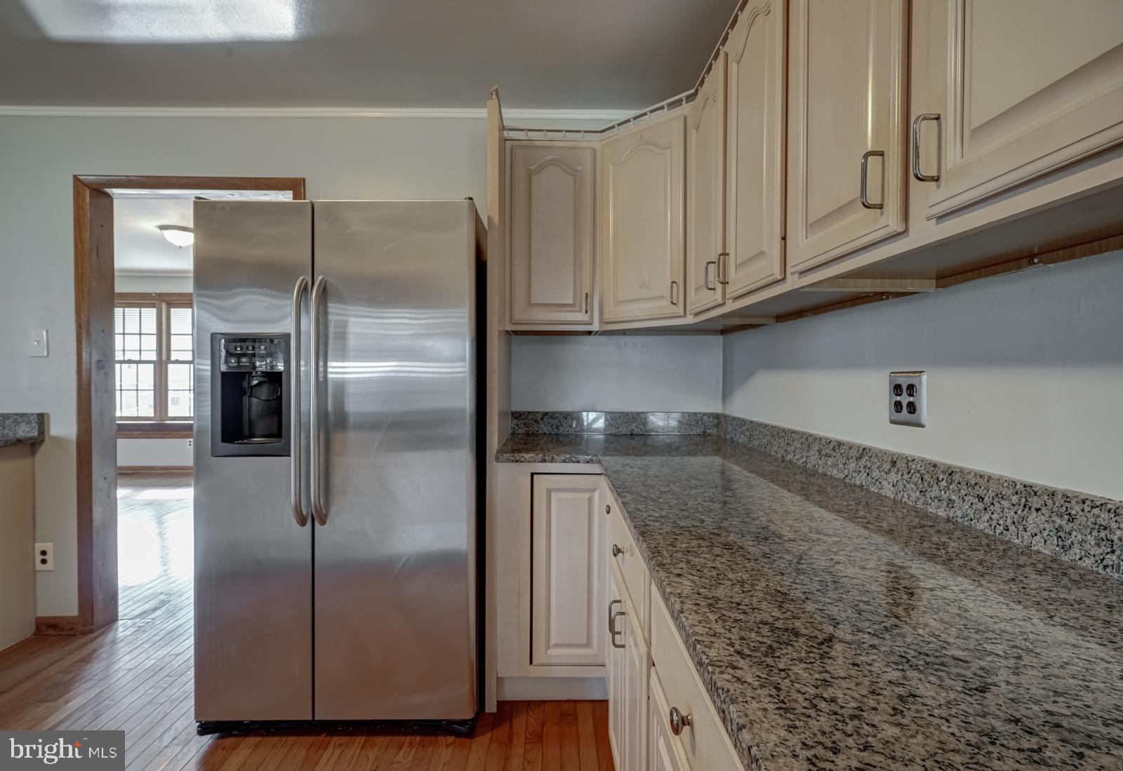 1 Warwick Road Stratford, NJ 08084 - Photo 8 of 36 Kitchen
