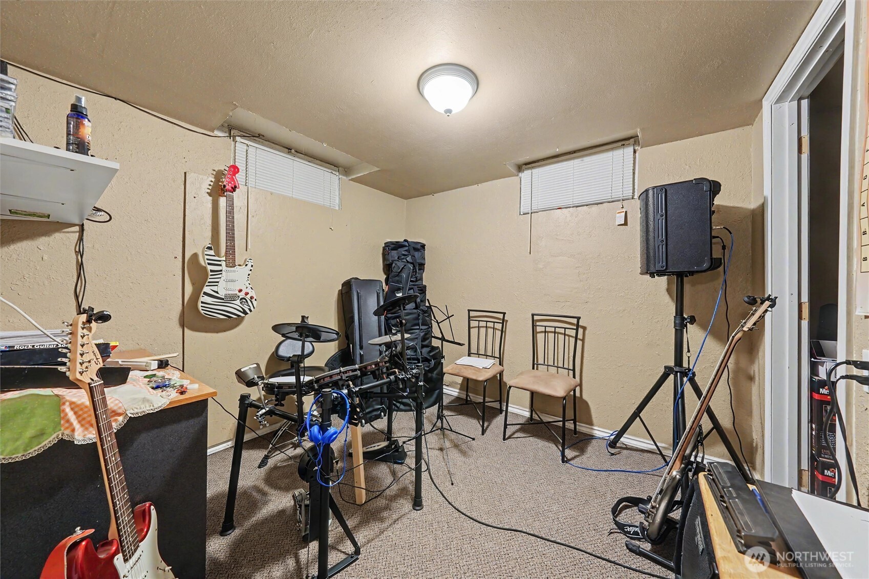 204 E Street Southwest Ephrata, WA 98823 - Photo 20 of 31 a view of a room with gym equipment