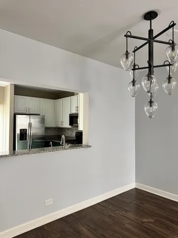 $2,799 | 1044 North Claremont Drive, Palatine, IL 60074