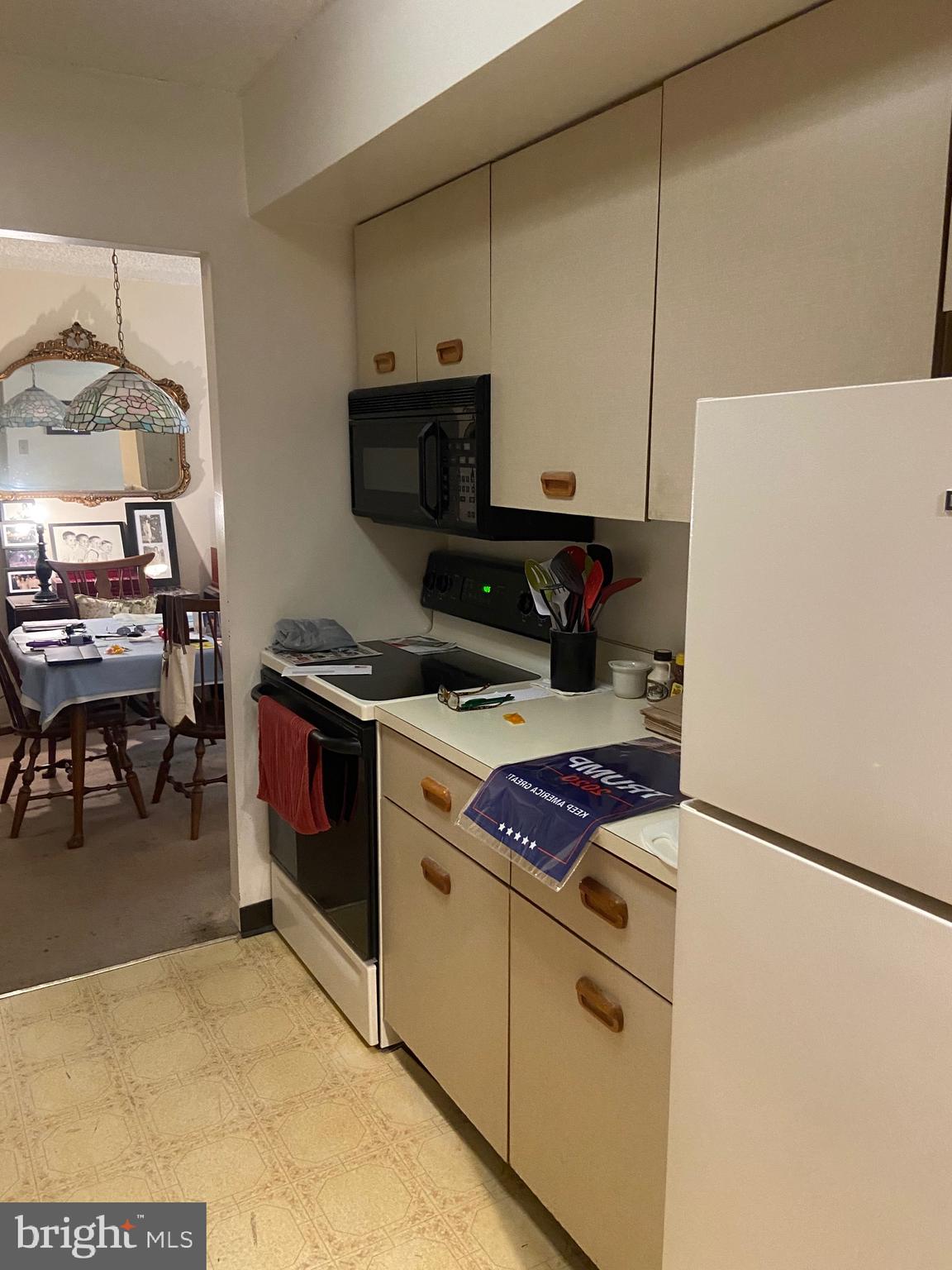700 Avondale Road, Unit 5L Wallingford, PA 19086 - Photo 6 of 14 kitchen
