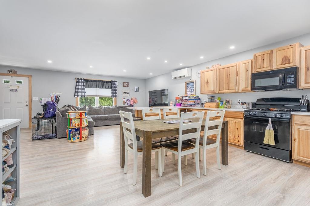 300 Middleton Road, Unit 2 Milton, NH 03851 - Photo 3 of 29
