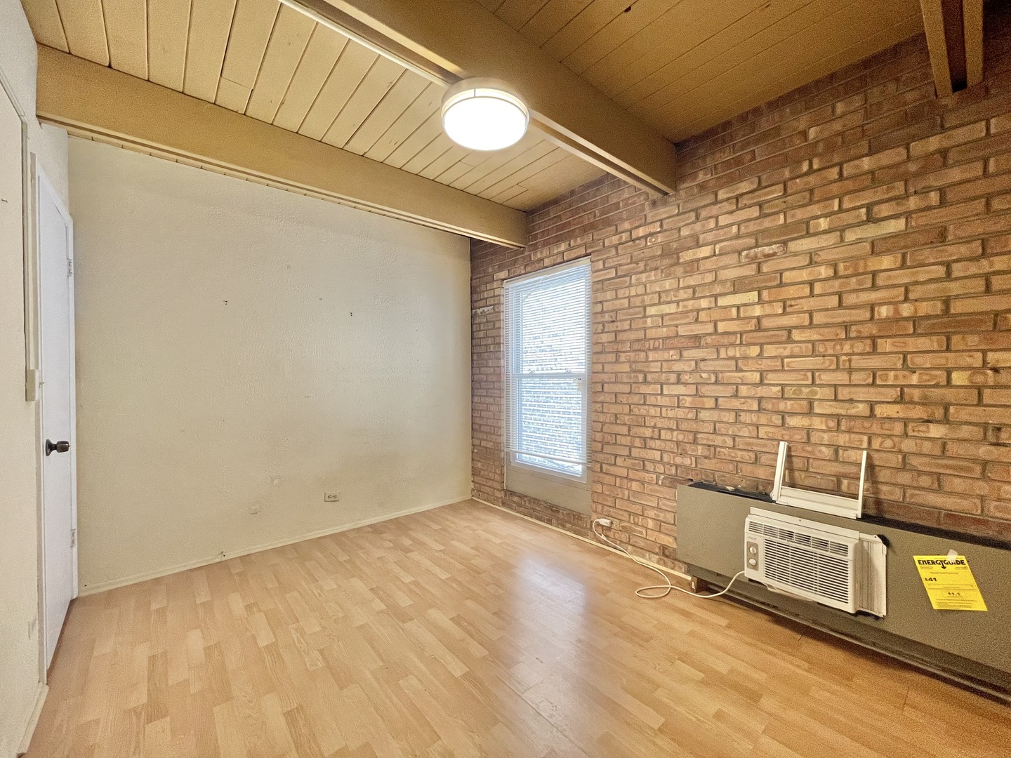 806 South Loomis Street, Unit B Chicago, IL 60607 - Photo 12 of 17 a view of a storage & utility room