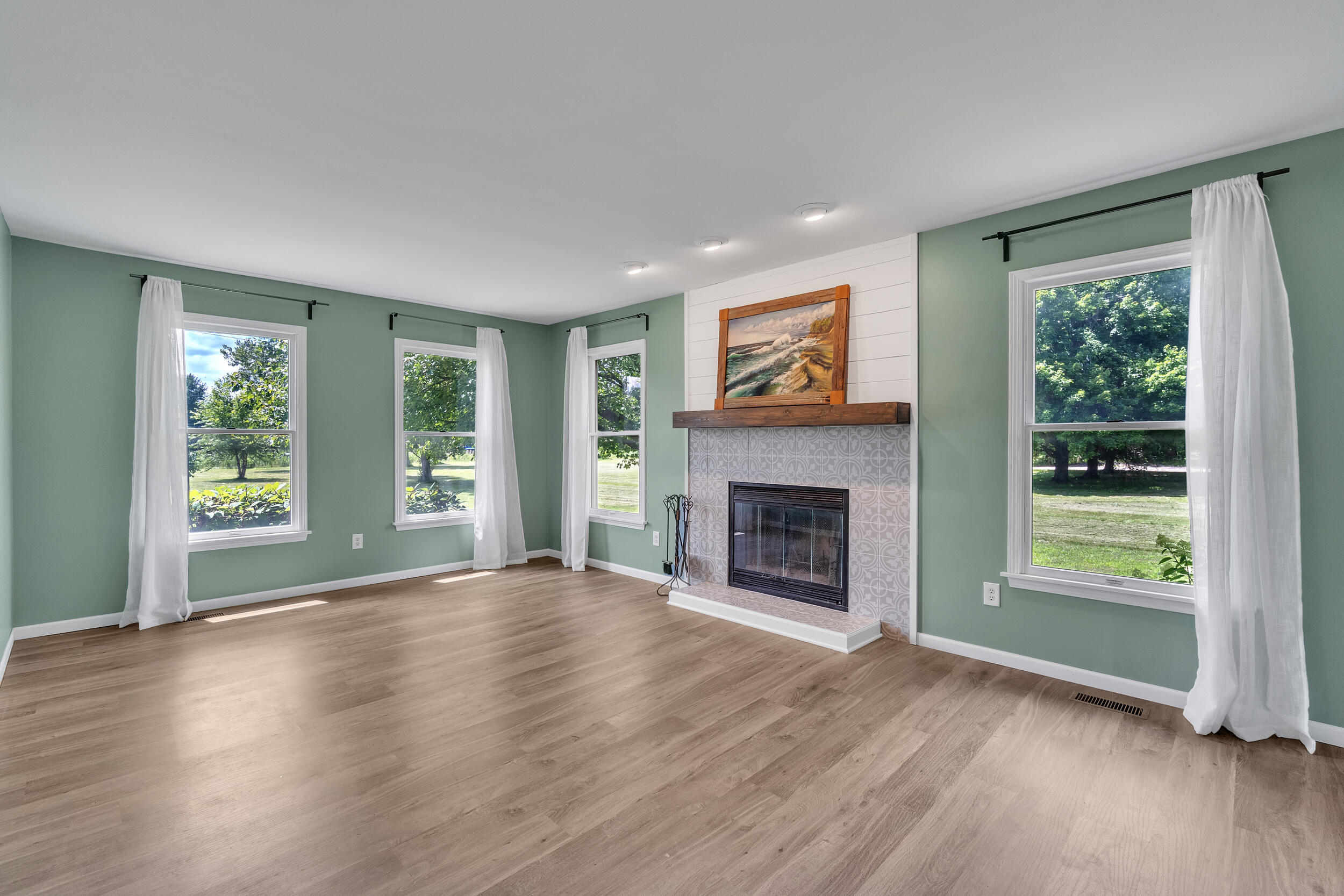 46338 Hull Road Belleville, MI 48111 - Photo 4 of 35 hull-06