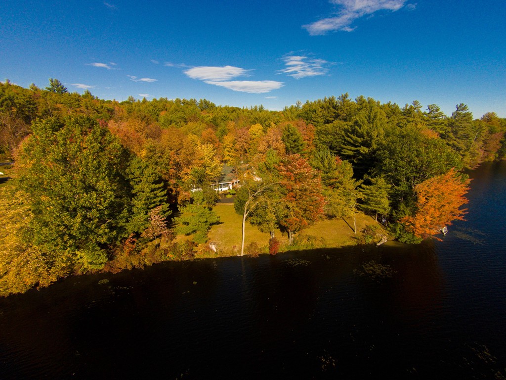 114 Parade Road Barnstead, NH 03218 - Photo 3 of 30