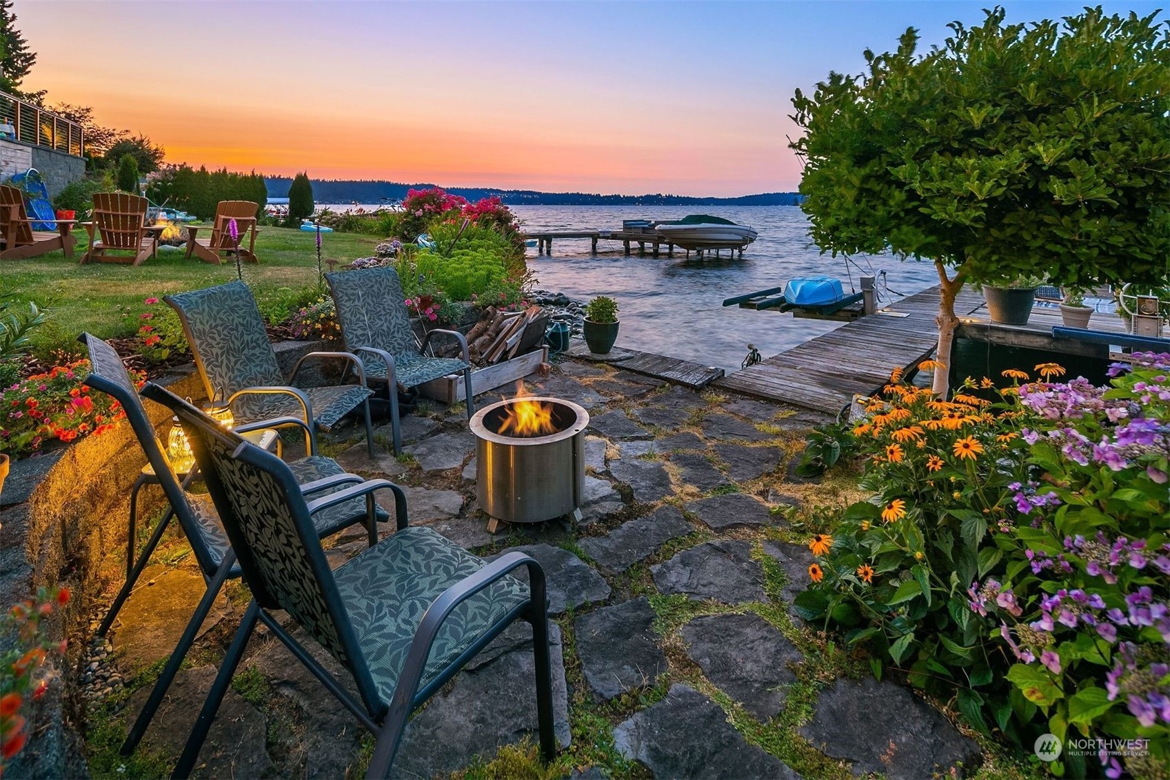 18180 Southeast 41st Place, Issaquah, WA 98027 Compass