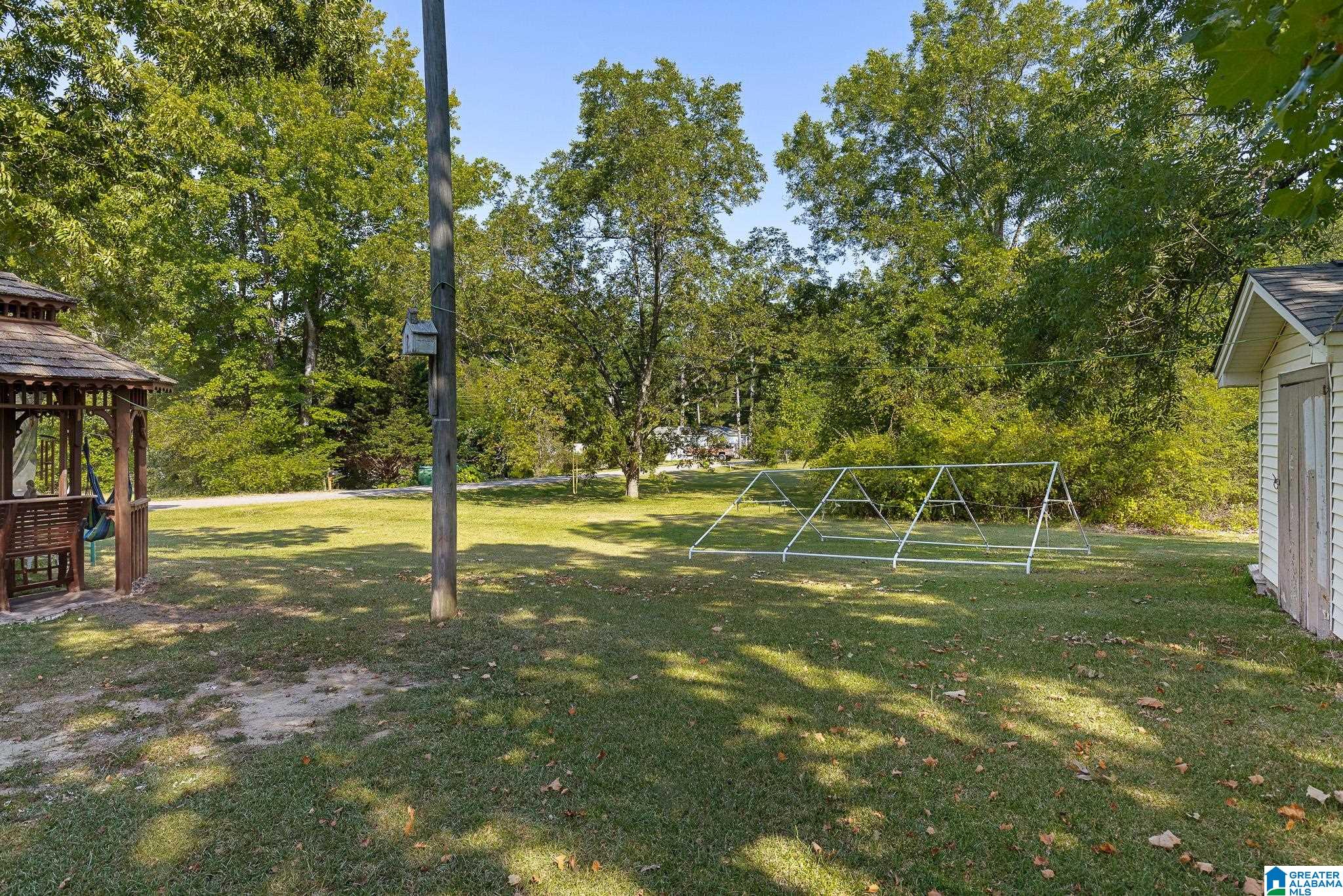102 Smith Road Jemison, AL 35085 - Photo 7 of 26