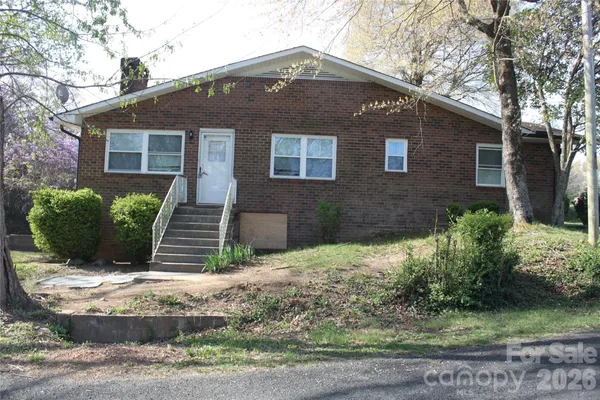 $275,000 | 2210 North Cannon Boulevard, Kannapolis, NC 28083