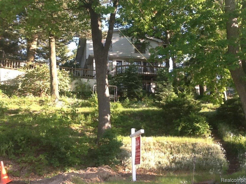 475 Heights Road Lake Orion, MI 48362 - Photo 1 of 13 heights.JPG