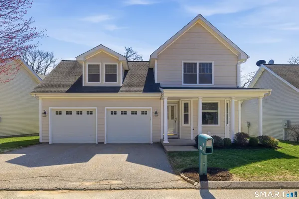 $449,900 | 21 Fairway Drive, Unit 21, Colchester, CT 06415