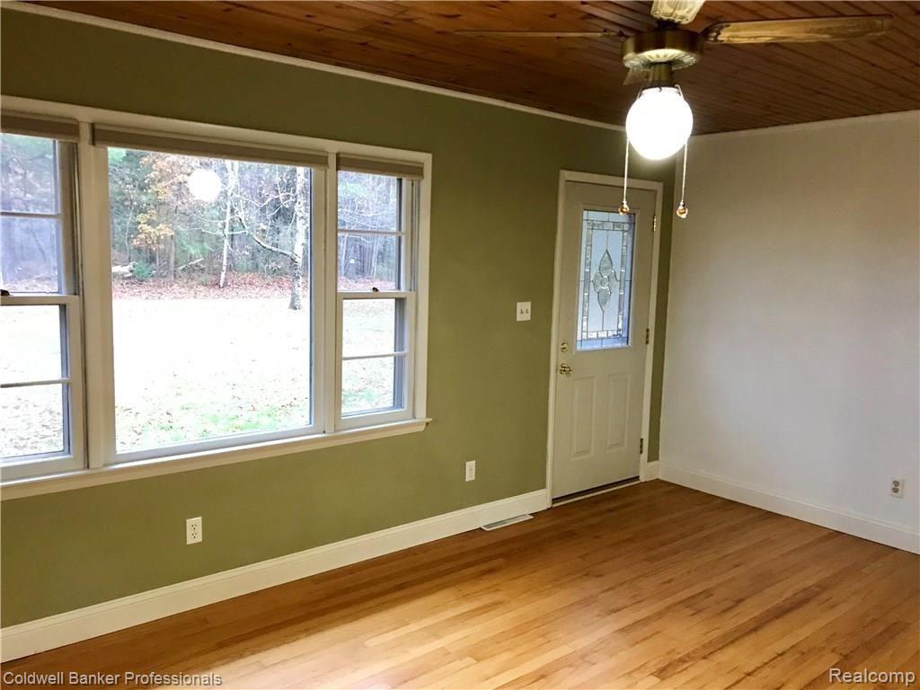 4083 Slattery Road North Branch, MI 48461 - Photo 8 of 26 IMG_1835.jpg
