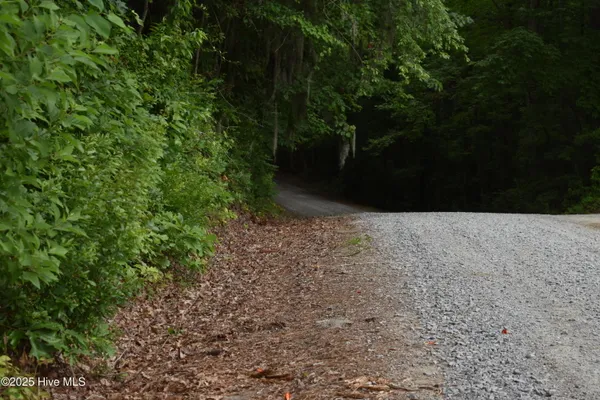 $85,000 | 2-3 River Road, Blounts Creek, NC 27814