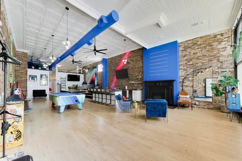 $1,500,000 | 815 North Milwaukee Avenue, Chicago, IL 60642