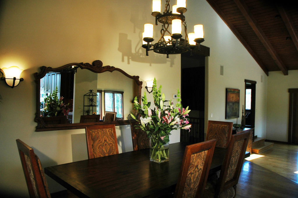 855 Miramonte Drive Santa Barbara, CA 93109 - Photo 4 of 25 a view of a dining room with furniture and wooden floor