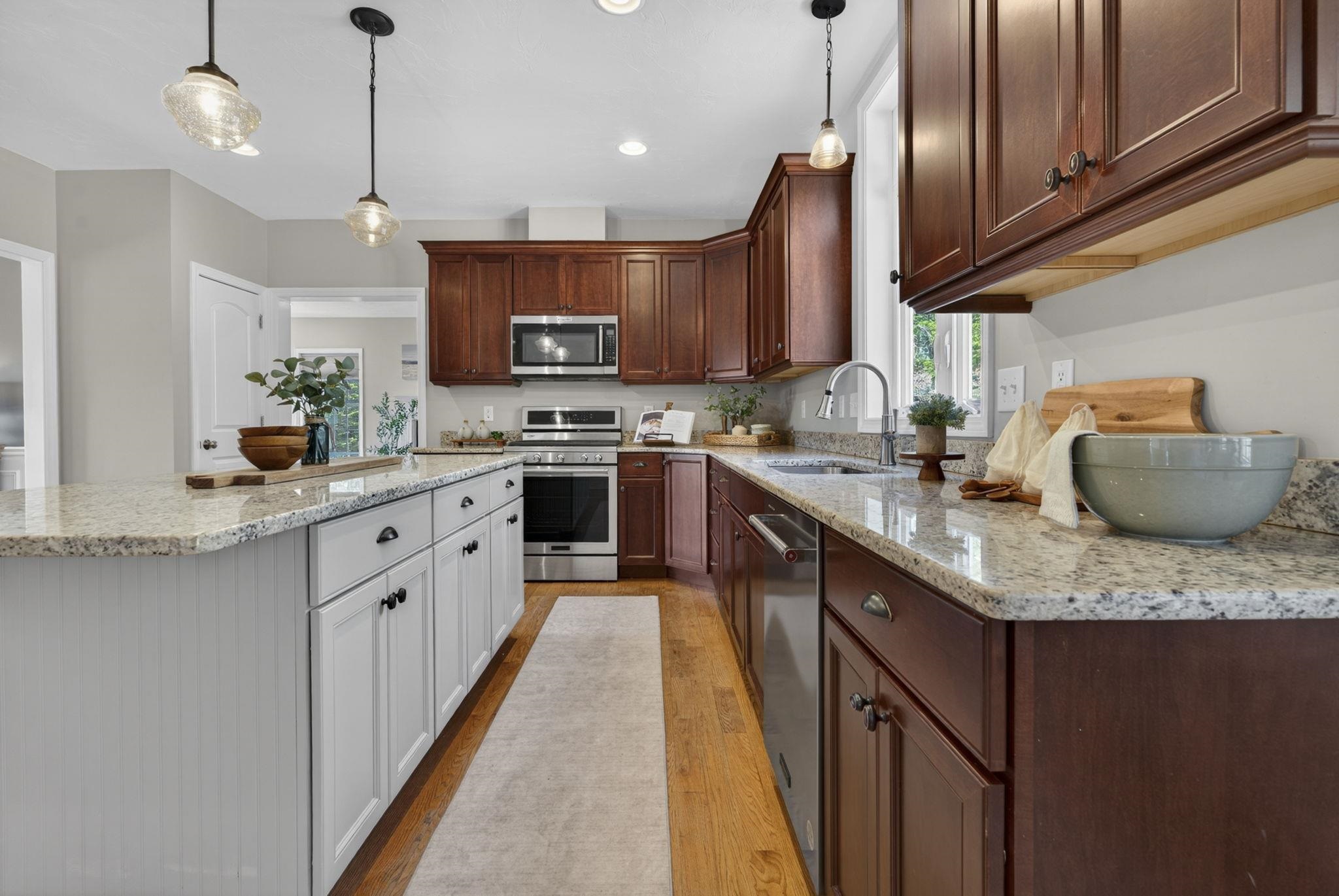 59 Northland Road Windham, NH 03087 - Photo 15 of 51