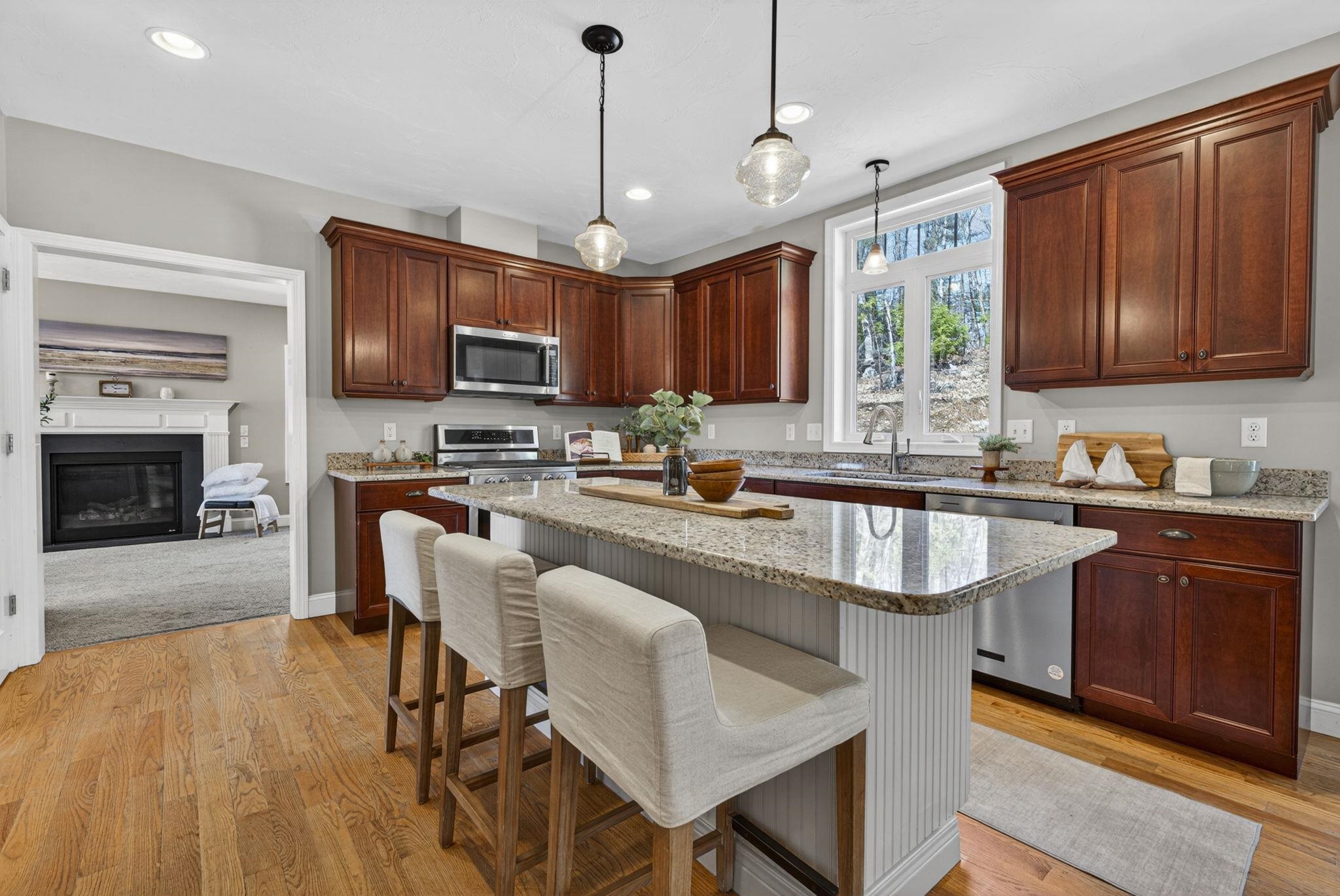 59 Northland Road Windham, NH 03087 - Photo 17 of 51