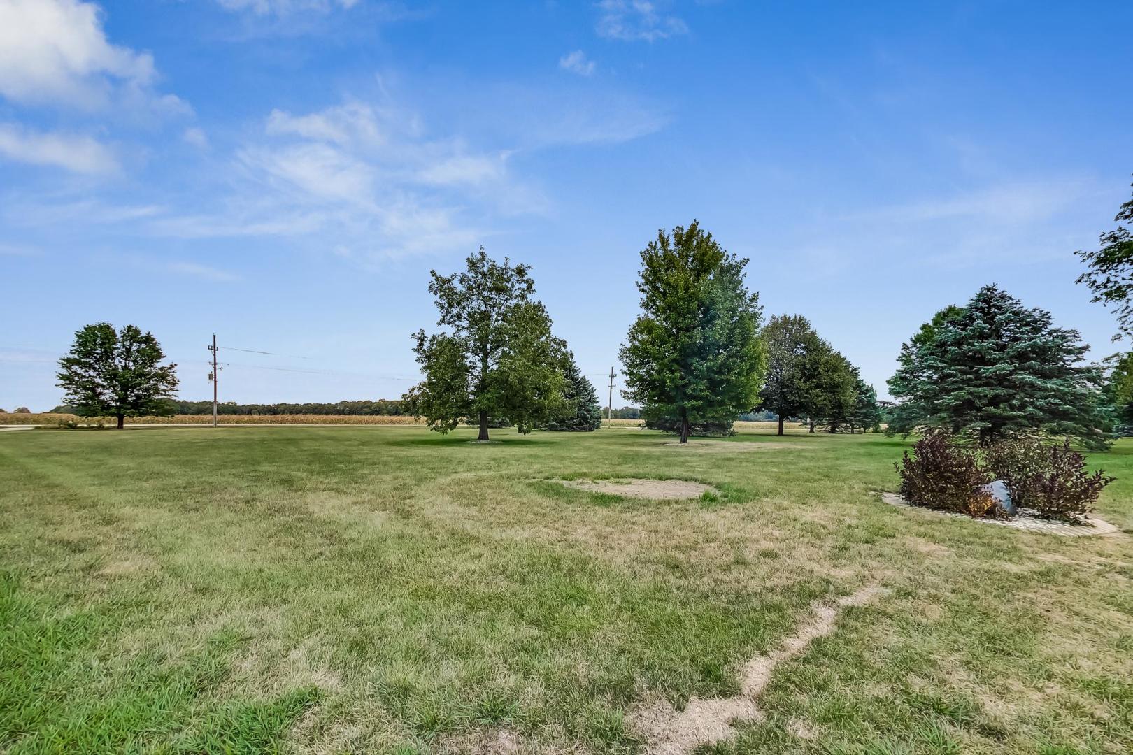 15180 Pratt Road Sandwich, IL 60548 - Photo 5 of 72