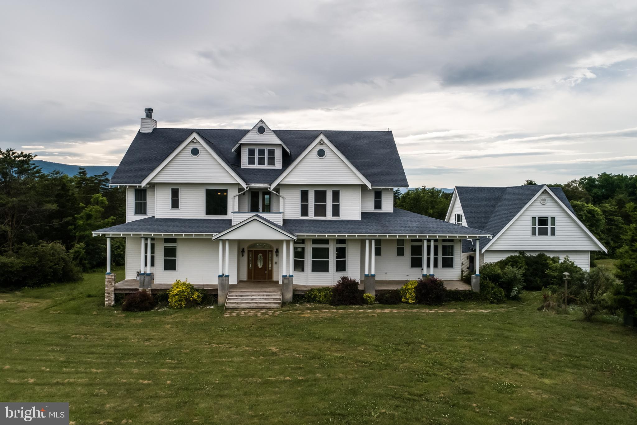 841 Red Hawk Road Middletown, VA 22645 - Photo 7 of 106 Gallery Image 7
