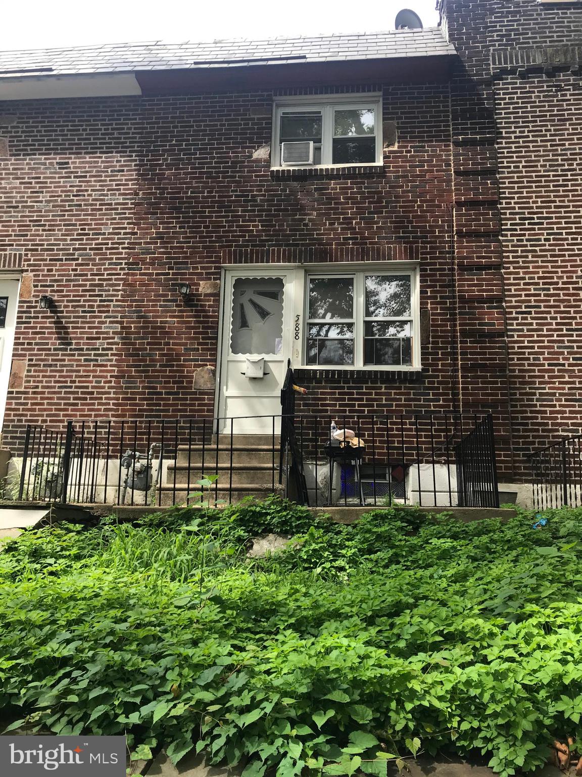 588 Snowden Road Upper Darby, PA 19082 - Photo 1 of 13