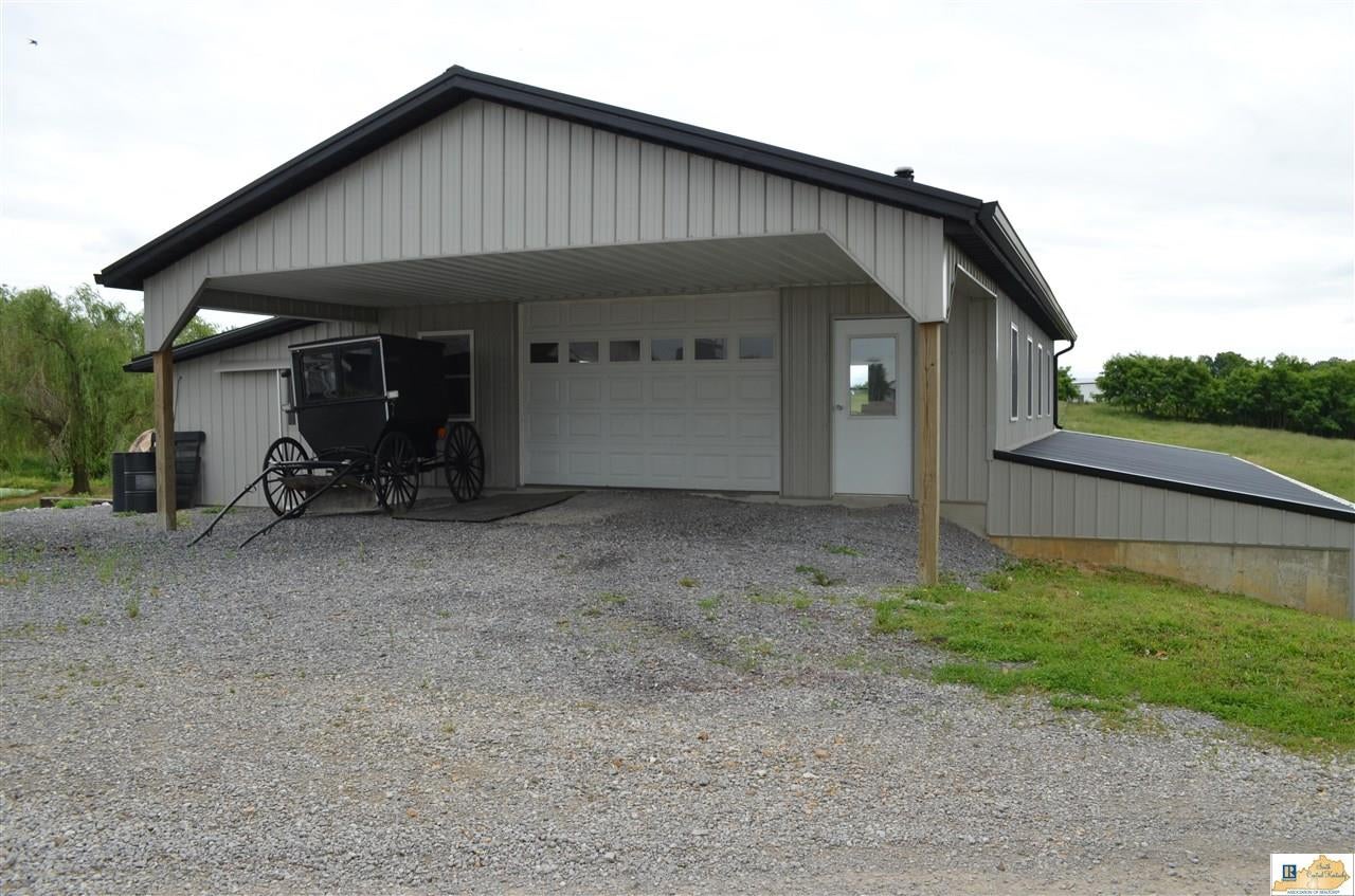 3940 Lyon School Road Glasgow, KY 42141 - Photo 3 of 52 Gallery Image 3