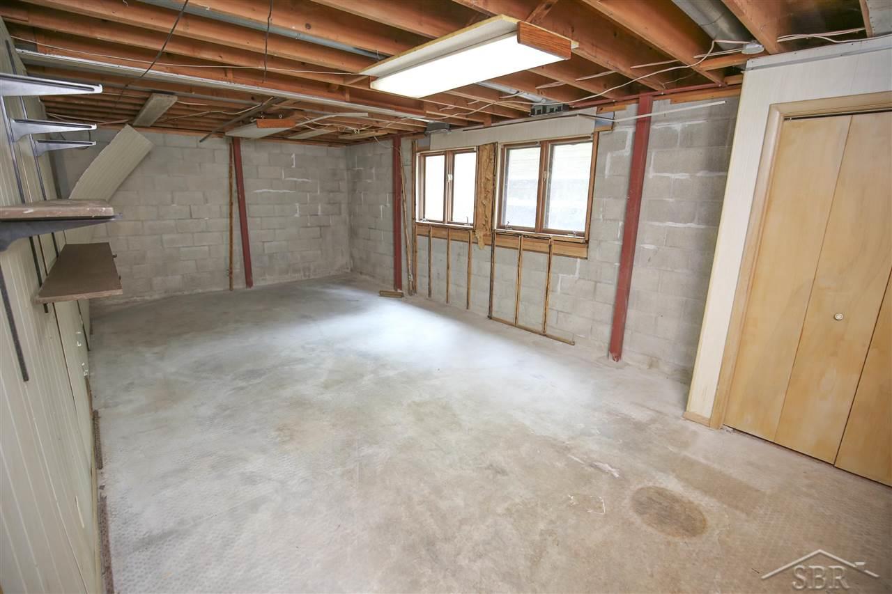 5509 Ridgemont Court Midland, MI 48640 - Photo 34 of 44 50043095-33.JPG