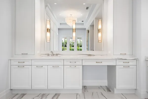 $4,680,000 | 2917 Bluewater Cove, Gulf Stream, FL 33483