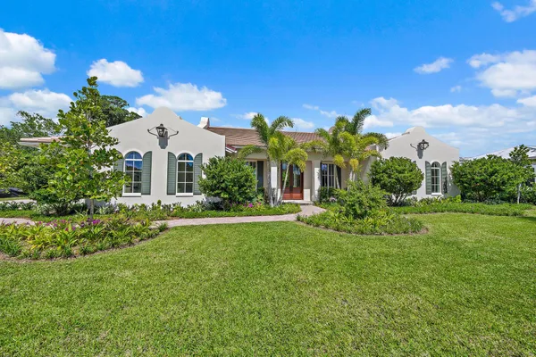 $4,680,000 | 2917 Bluewater Cove, Gulf Stream, FL 33483
