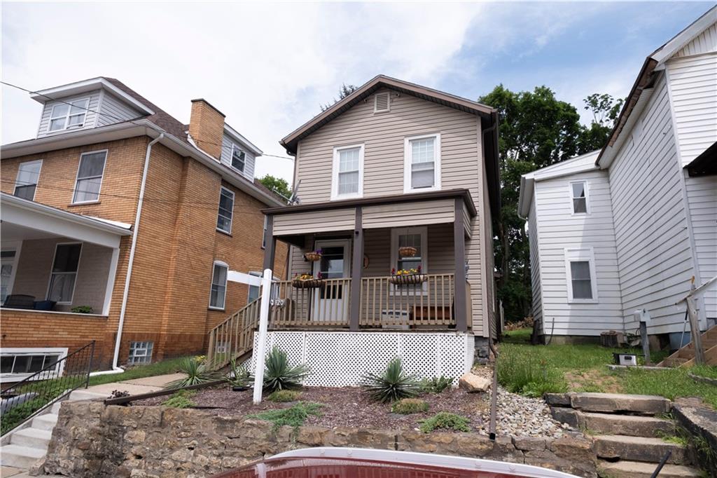 520 Jackson Street Rochester, PA 15074 - Photo 2 of 18