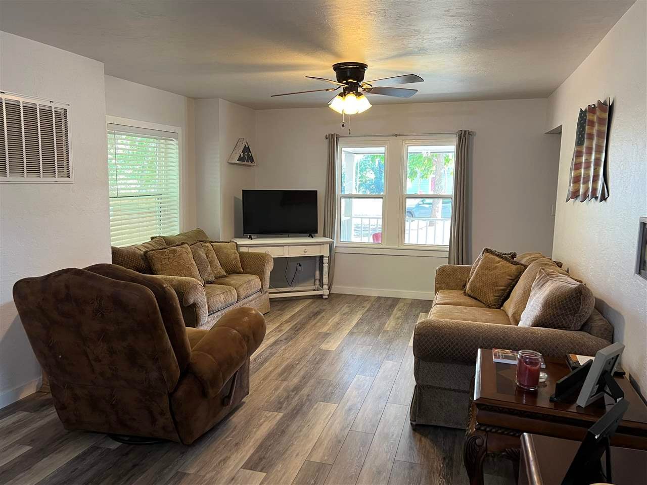 711 Jackson Street Perry, OK 73077 - Photo 3 of 20 Gallery Image 3