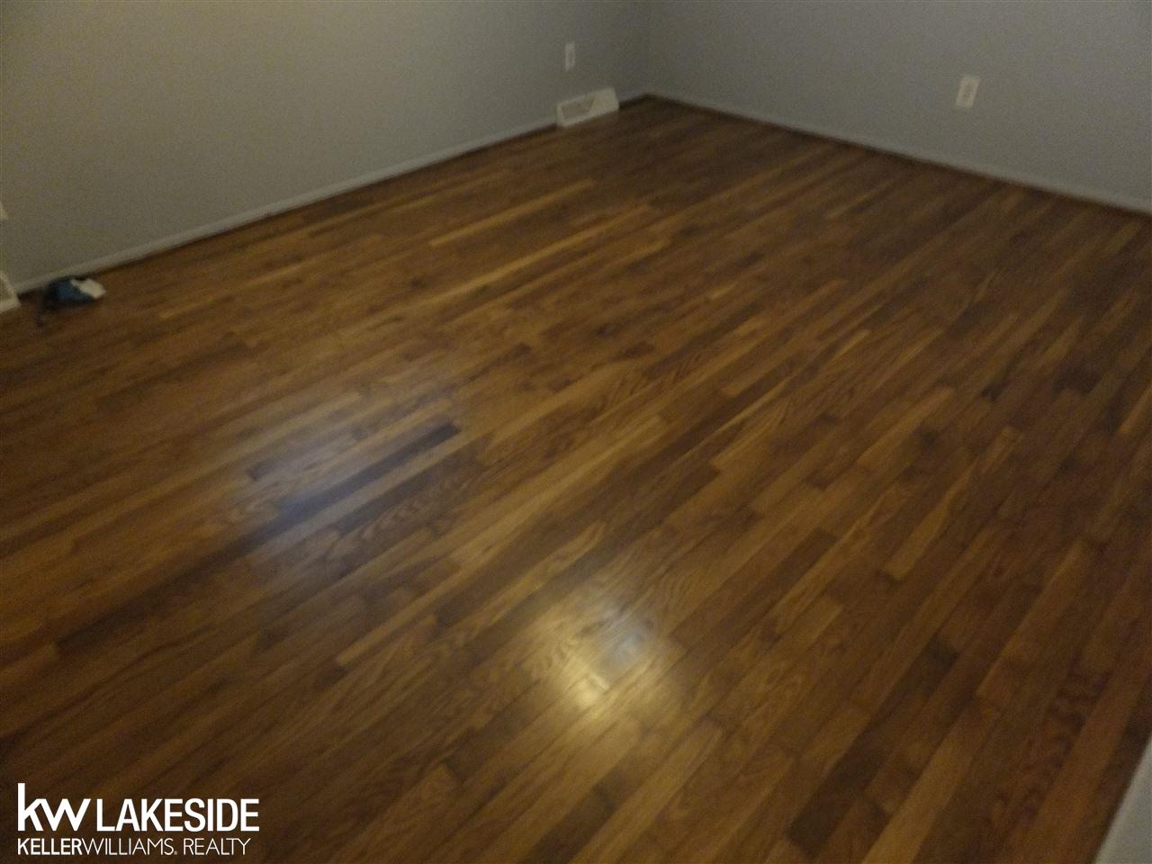 5509 Patricia Avenue Utica, MI 48317 - Photo 16 of 18