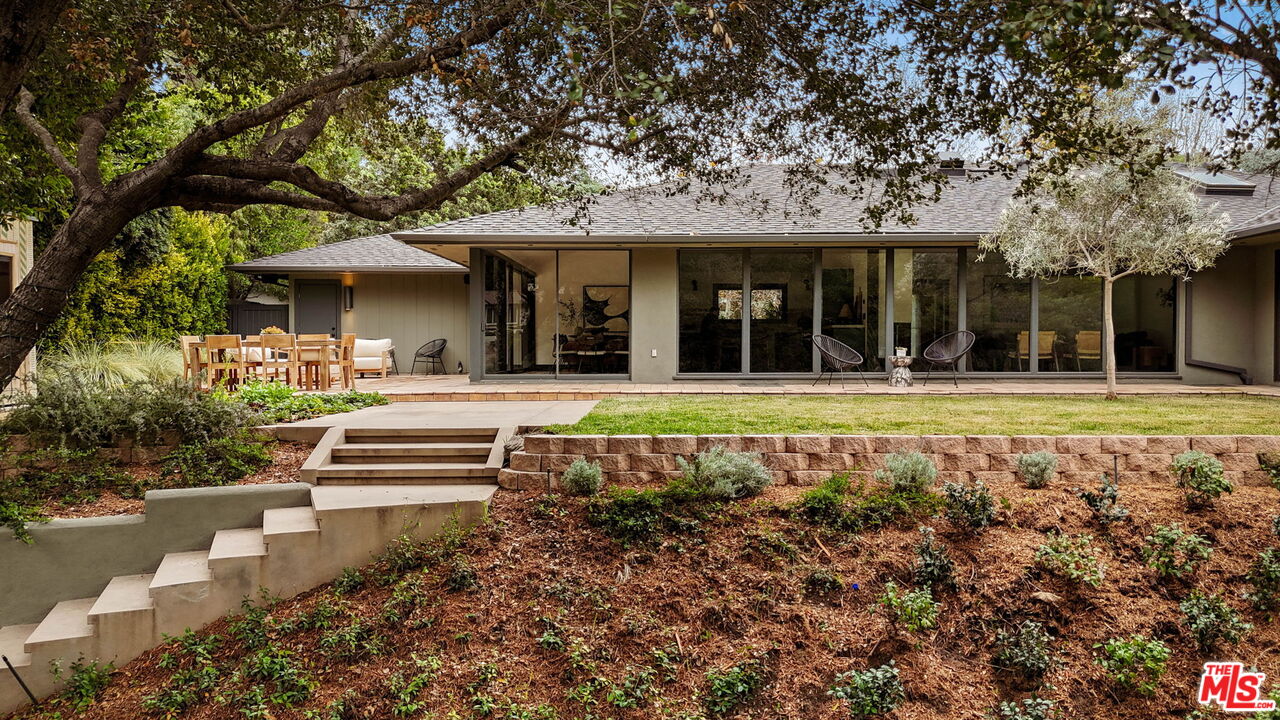 775 San Rafael Terrace Pasadena, CA 91105 - Photo 34 of 44