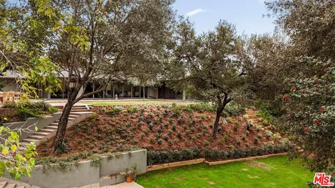 $4,300,000 | 775 San Rafael Terrace, Pasadena, CA 91105