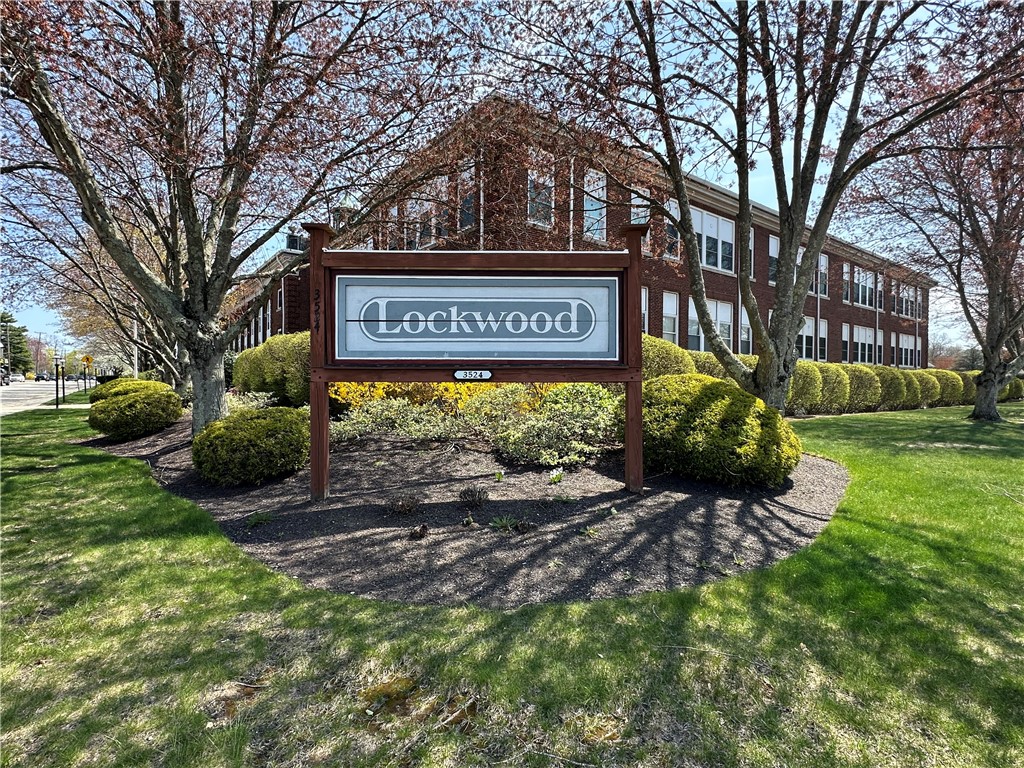 3524 West Shore Road, Unit 214 Warwick, RI 02886 - Photo 1 of 3 Gallery Image 1