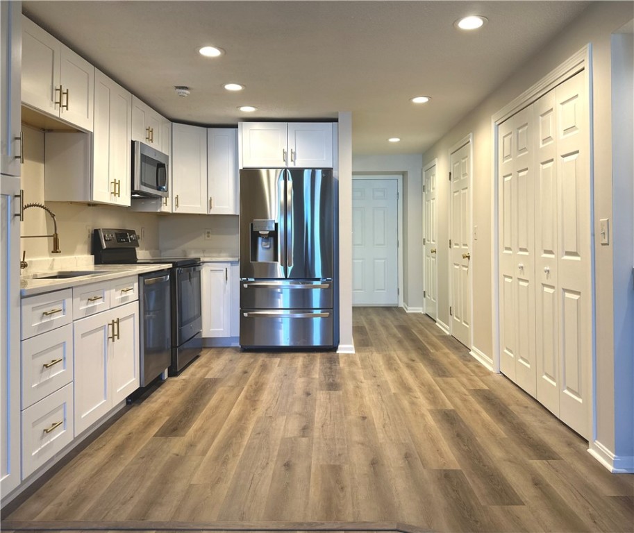 3524 West Shore Road, Unit 214 Warwick, RI 02886 - Photo 2 of 3 Gallery Image 2