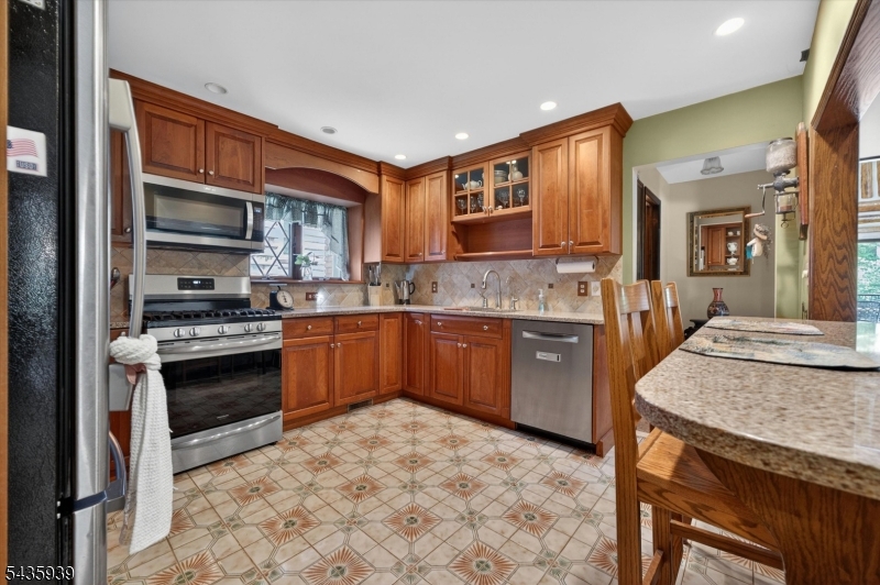 11 Rocky Point Road West Milford, NJ 07421 - Photo 15 of 47