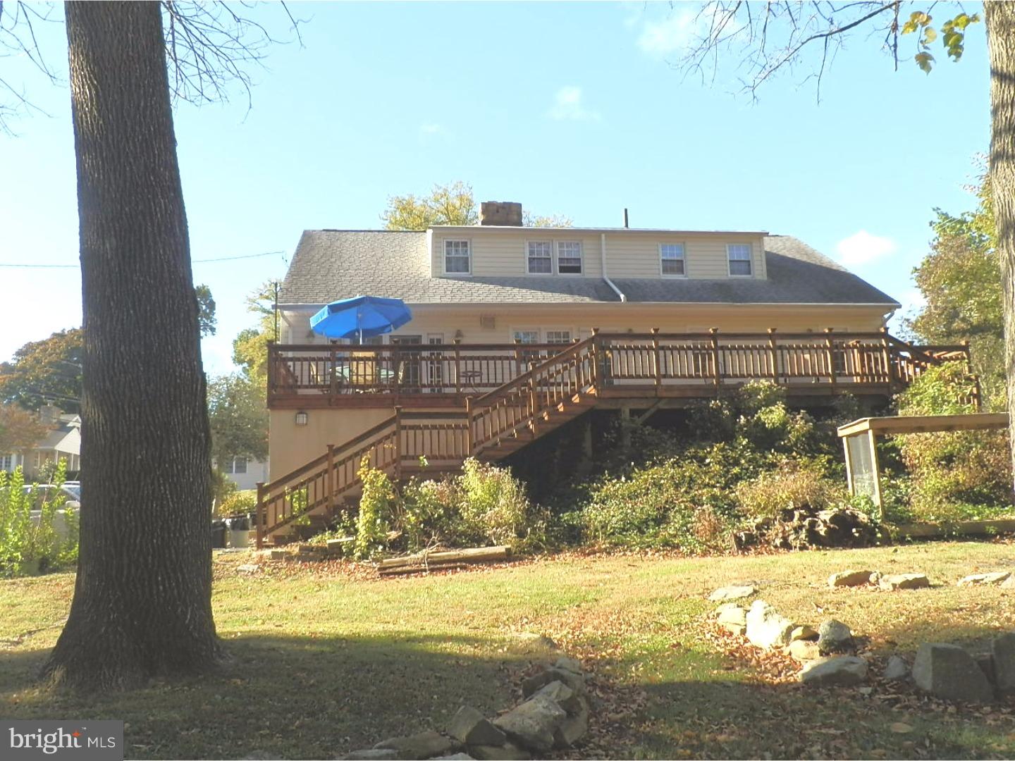 679 Pinetree Road Jenkintown, PA 19046 - Photo 1 of 25 Exterior Back
