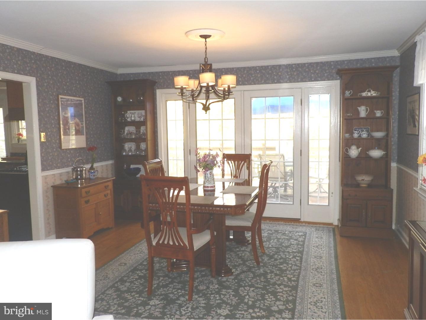679 Pinetree Road Jenkintown, PA 19046 - Photo 8 of 25 Dining Room