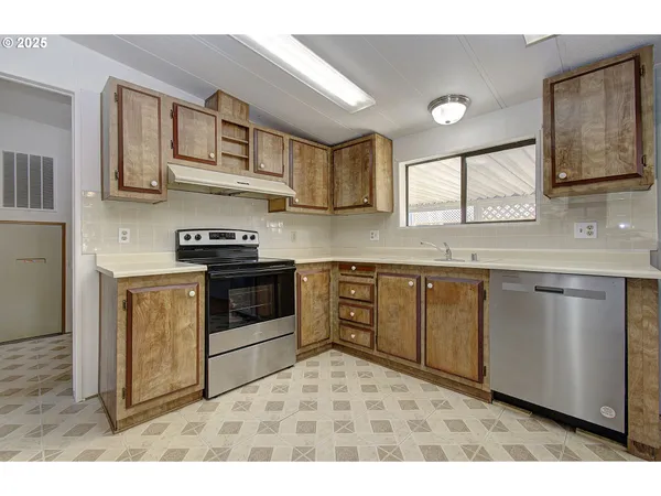 $100,000 | 17401 Southeast 39th Street, Unit 7, Vancouver, WA 98683