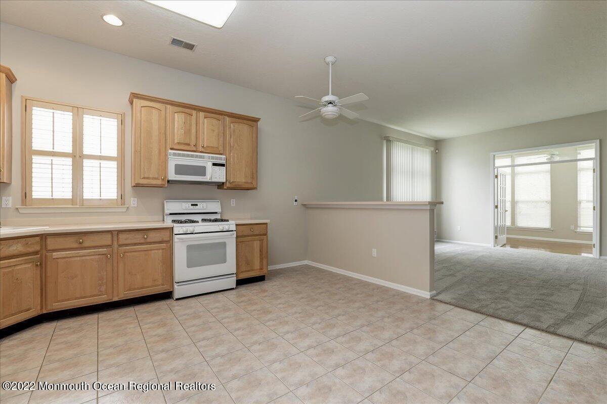 2587 Collier Road Manasquan, NJ 08736 - Photo 17 of 60 25-2587CollierRd0025