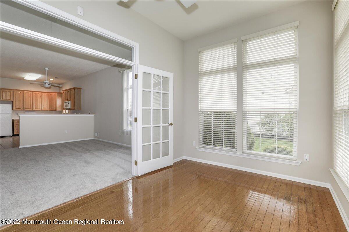 2587 Collier Road Manasquan, NJ 08736 - Photo 26 of 60 37-2587CollierRd0037