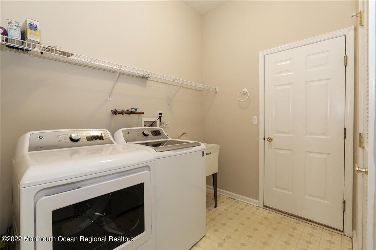 2587 Collier Road Manasquan, NJ 08736 - Photo 35 of 60 57-2587CollierRd0057