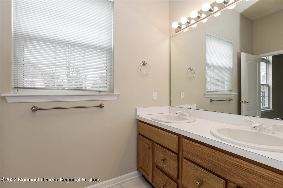 2587 Collier Road Manasquan, NJ 08736 - Photo 44 of 60 46-2587CollierRd0046