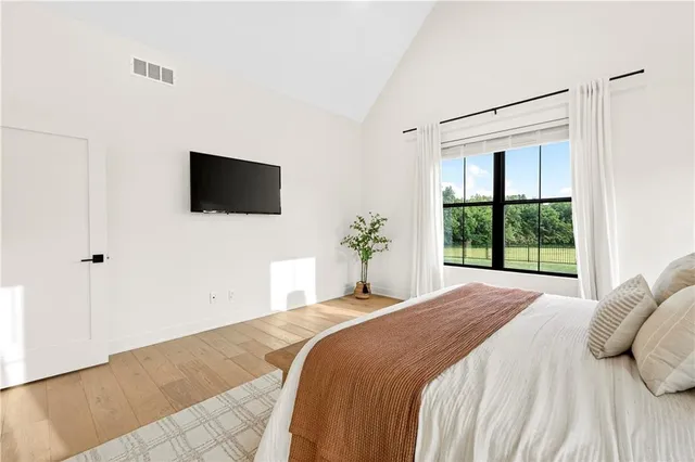 $1,450,000 | 21851 179th Street, Tonganoxie, KS 66086